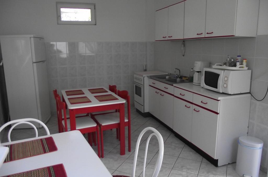 Halászi Radek Vendeghaz Es Apartman מראה חיצוני תמונה